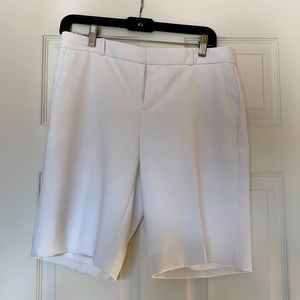 Banana Republic white Bermuda shorts. Size 2.